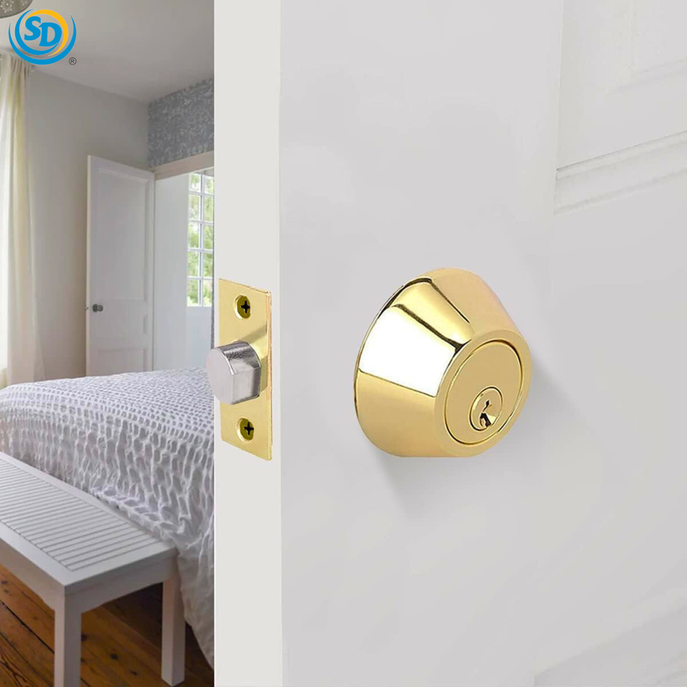 Sd Deadbolt Lock with Key (Gold)