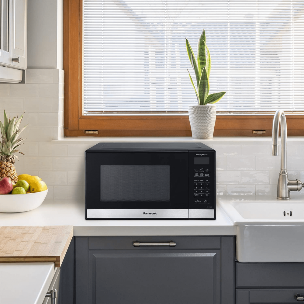 Panasonic Microwave Oven - Blk.steel - 900w #nn-sg458s (Ref.)