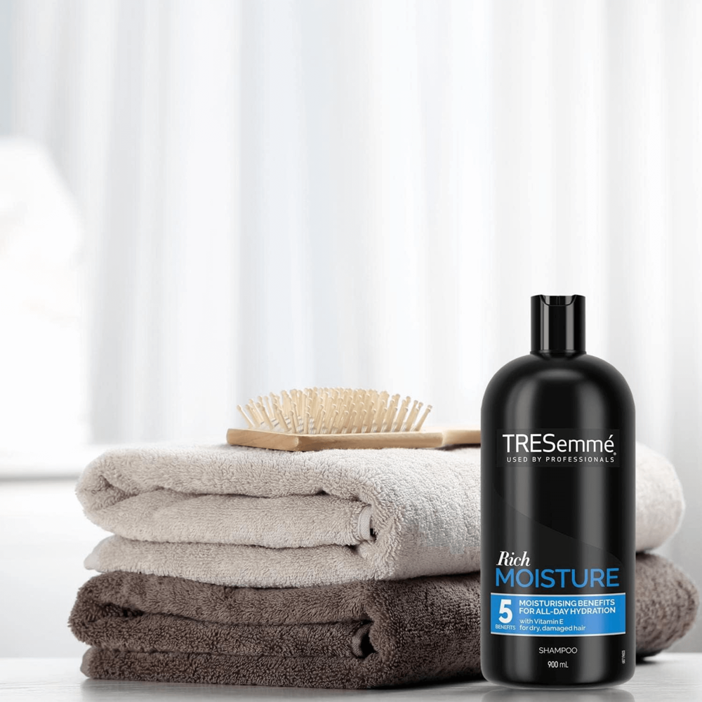 Tresemme Shampoo - Rich Moisture 500 mL