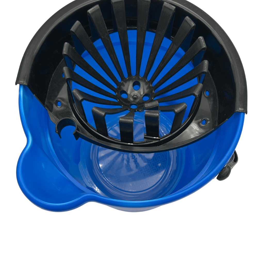 Royal Mop Bucket W/ Wringer 10 L