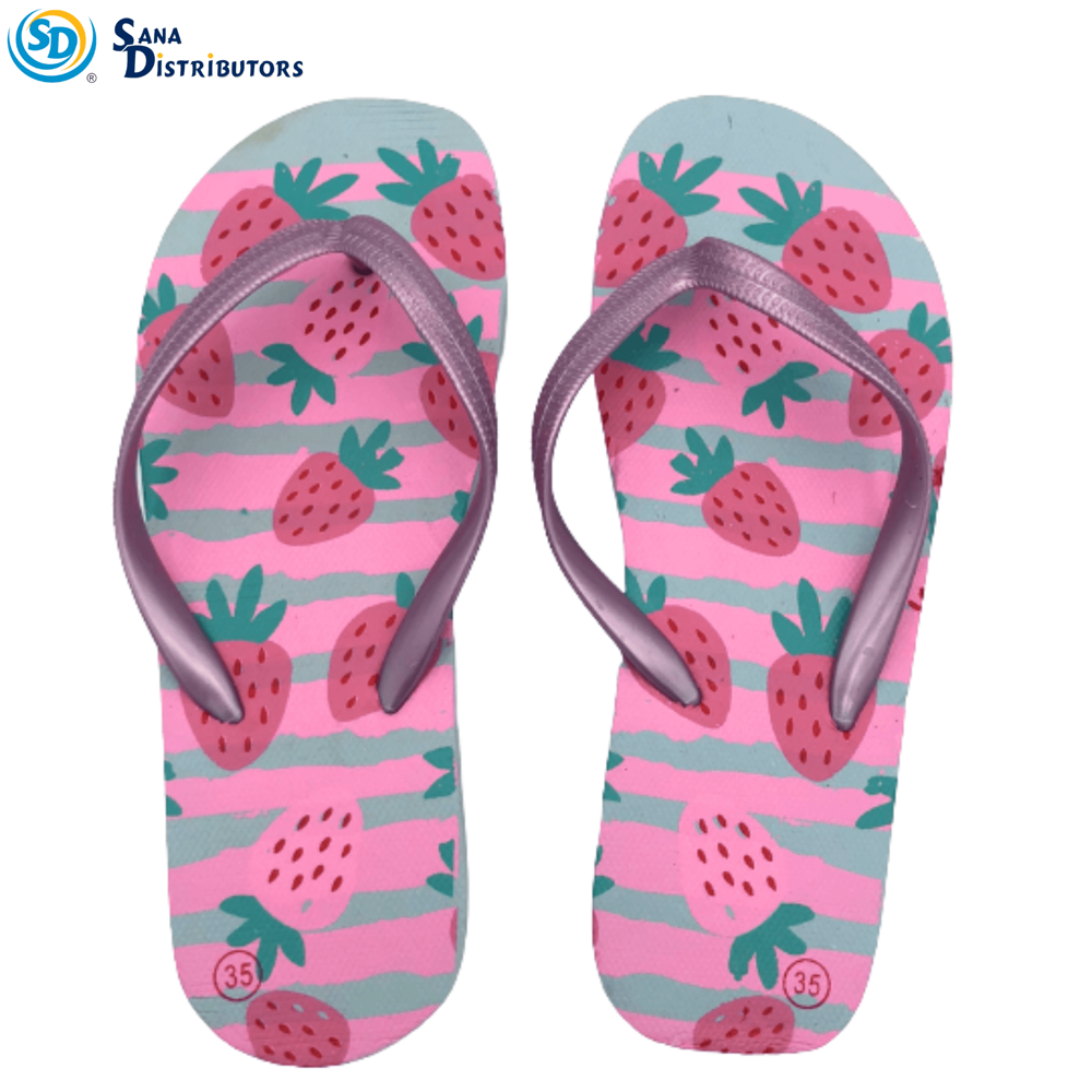 Slippers - Kids Size 3.5 - Assorted