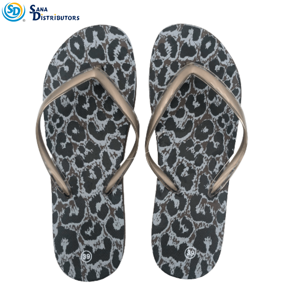 Slippers - Womens Size 8.5 - Assorted