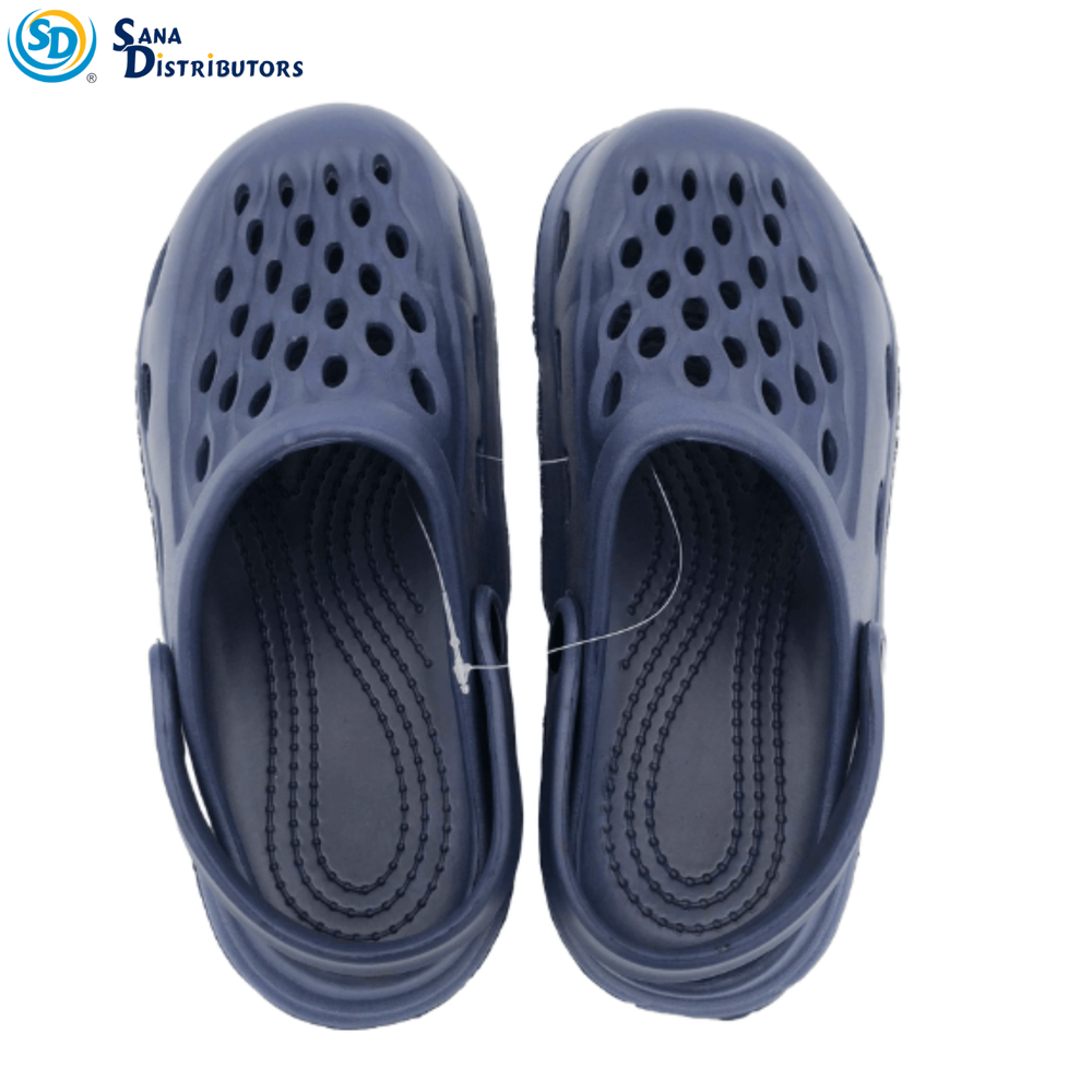 Sandals - Mens Size 7 - 10.5 - Assorted