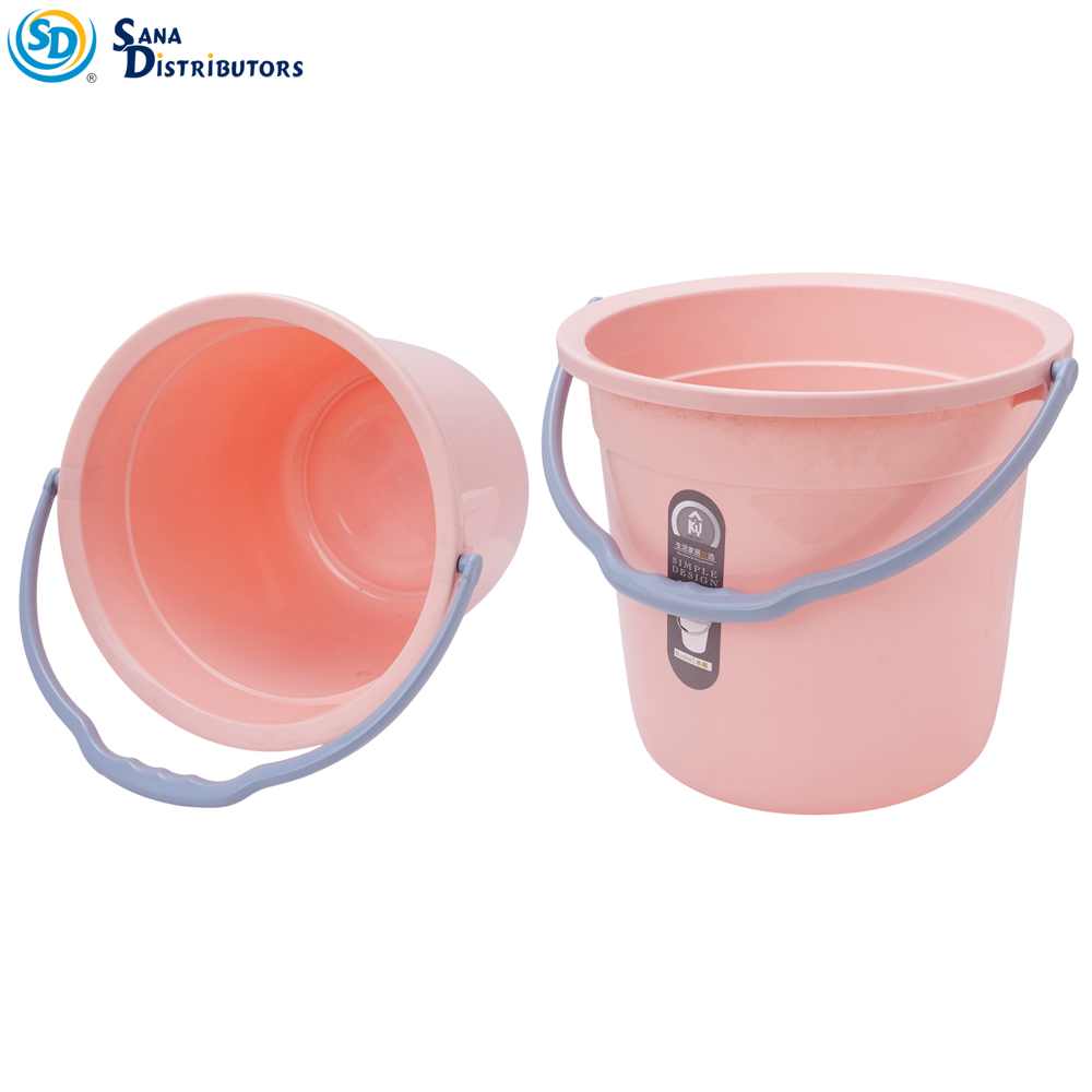 Plastic Bucket 7.5"x12.6"
