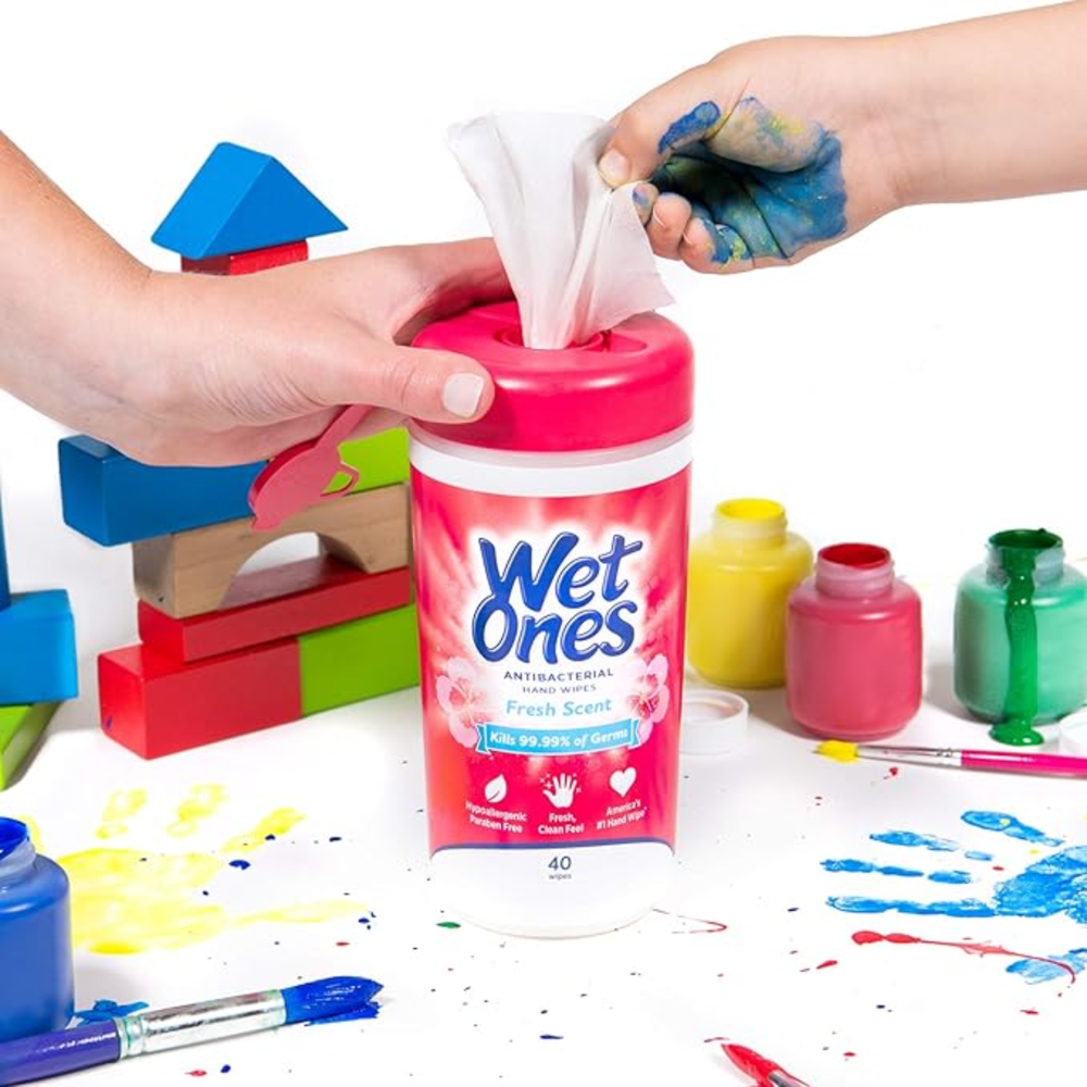 Wet Ones Fresh Scent Hand Wipes 40pcs ($23.94 for 6pcs) [exp:11/27]