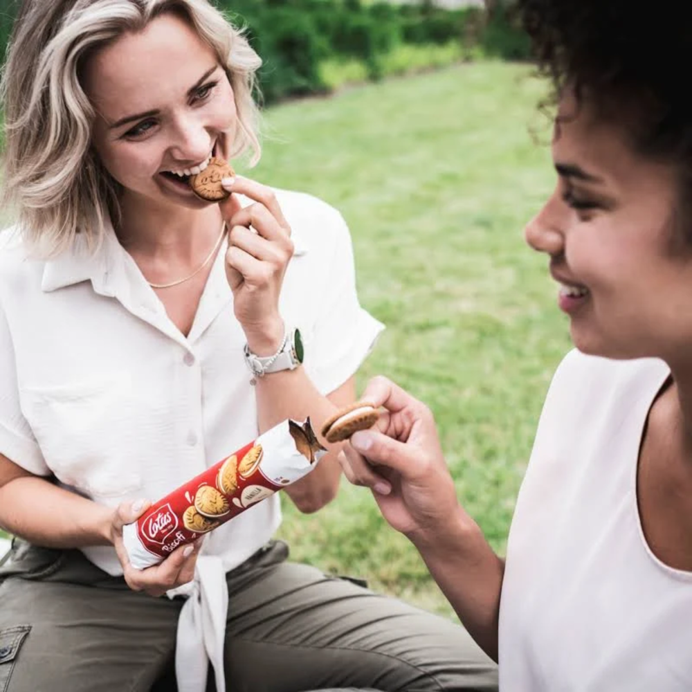 Lotus Biscoff Vanilla 150 g 9pcs ($3.99 per Unit [Exp: ]