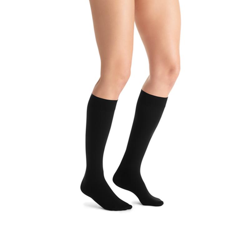 PR/1 JOBST SOFTFIT OPAQUE KNEE HIGH CLOSED TOE, SIZE M, 15-20MMHG, CLASSIC BLACK