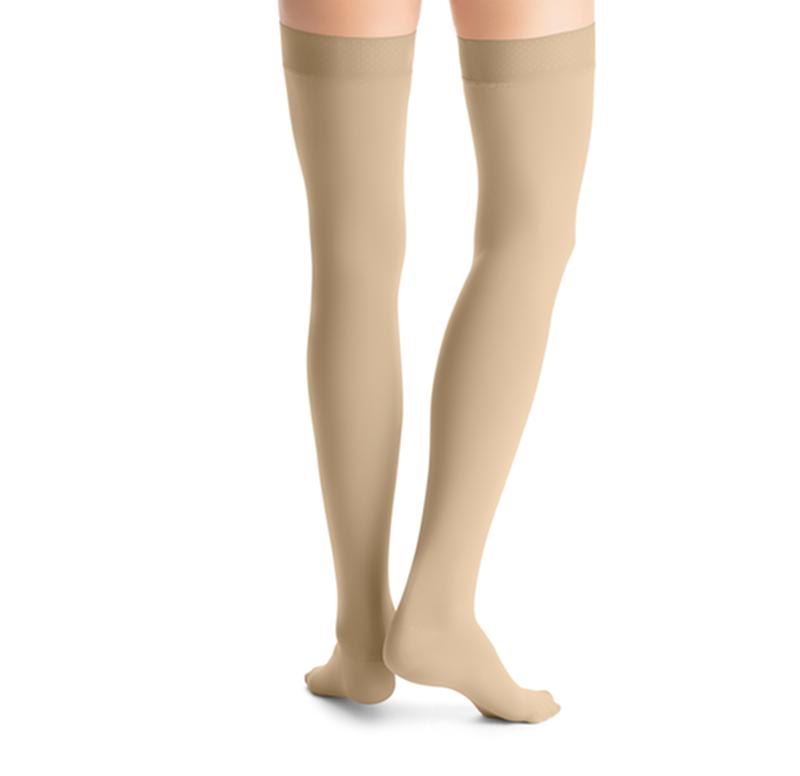PR/1 JOBST OPAQUE THIGH HIGH SENSITIVE BAND STOCKINGS, CLOSED TOE, SMALL, NATURAL, 20-30 MMHG