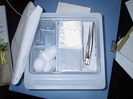 (CS30) EA/1 DRESSING TRAY