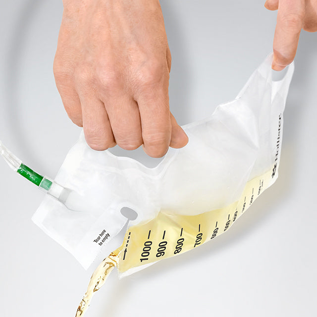 VaPro Plus™ No Touch F-Style Intermittent Catheter, Closed System - Box of 30